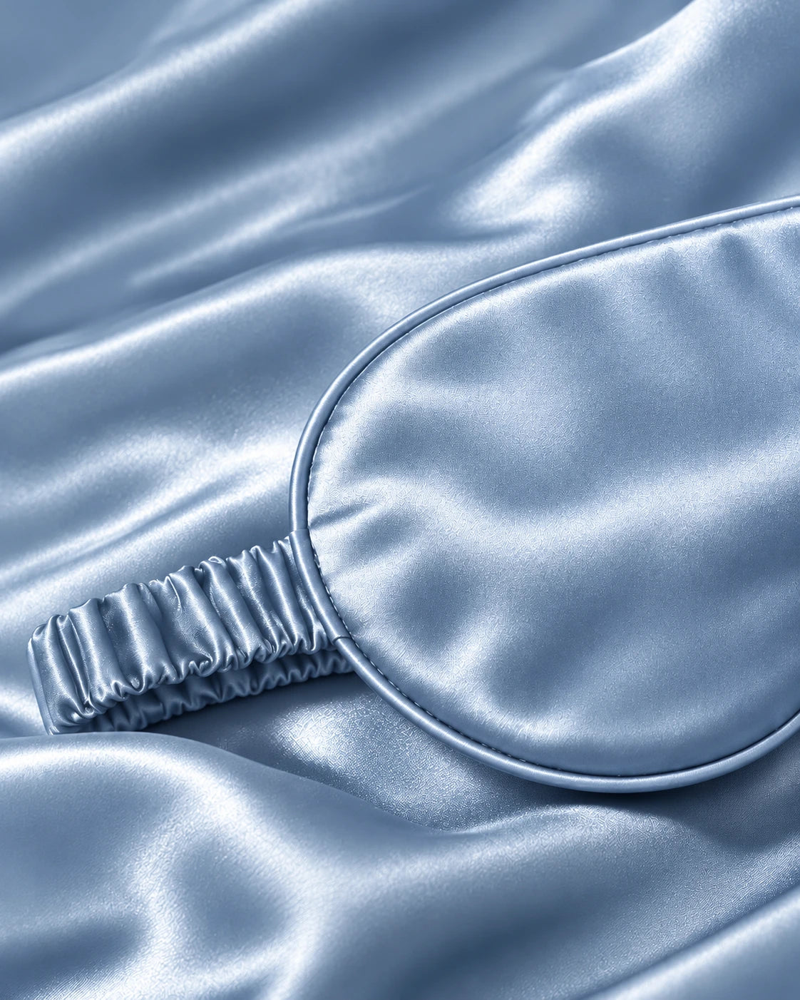 Smoozely Cloud Silk sleep mask in morning sky