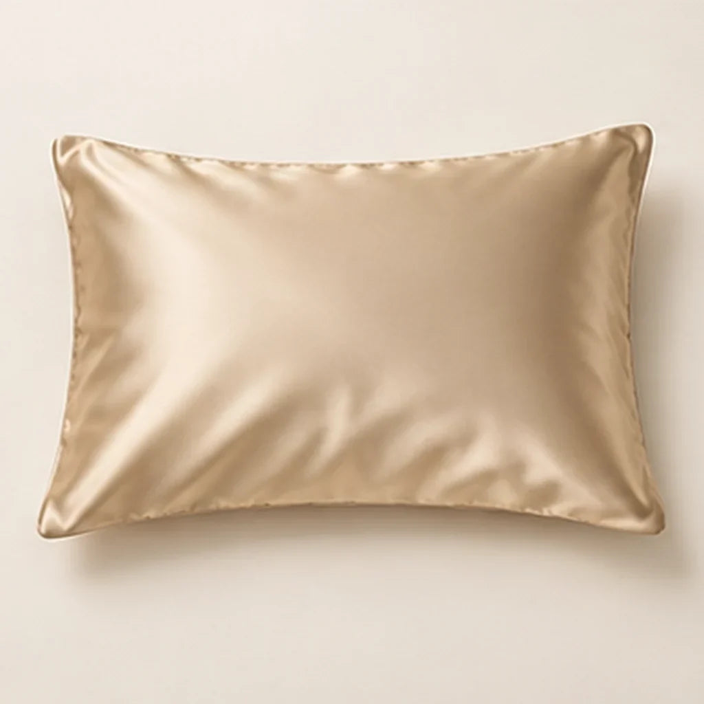 Smoozely silk pillowcase in Golden Sand